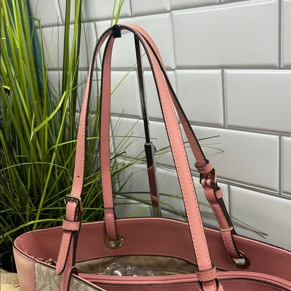 Michael Kors Pink and Beige Tote Bag - Picture 6 of 15
